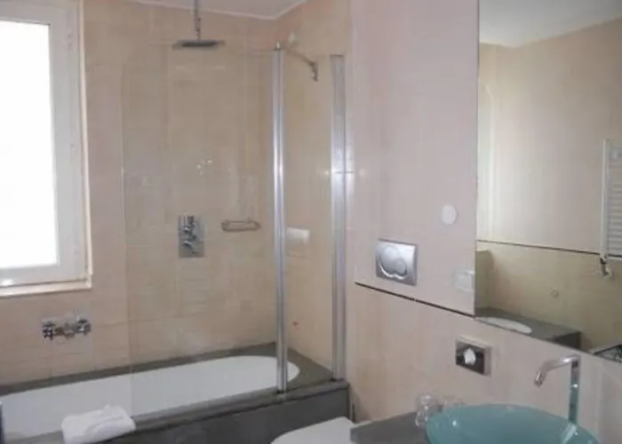 Leonardo Boutique Termini 4*
