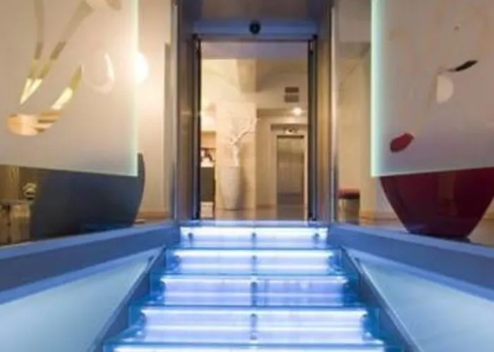 Leonardo Boutique Termini מלון 4*