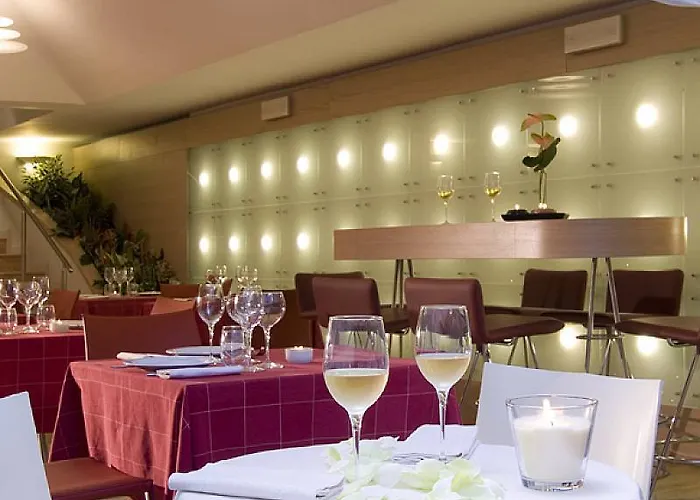 מלון Leonardo Boutique Termini 4*